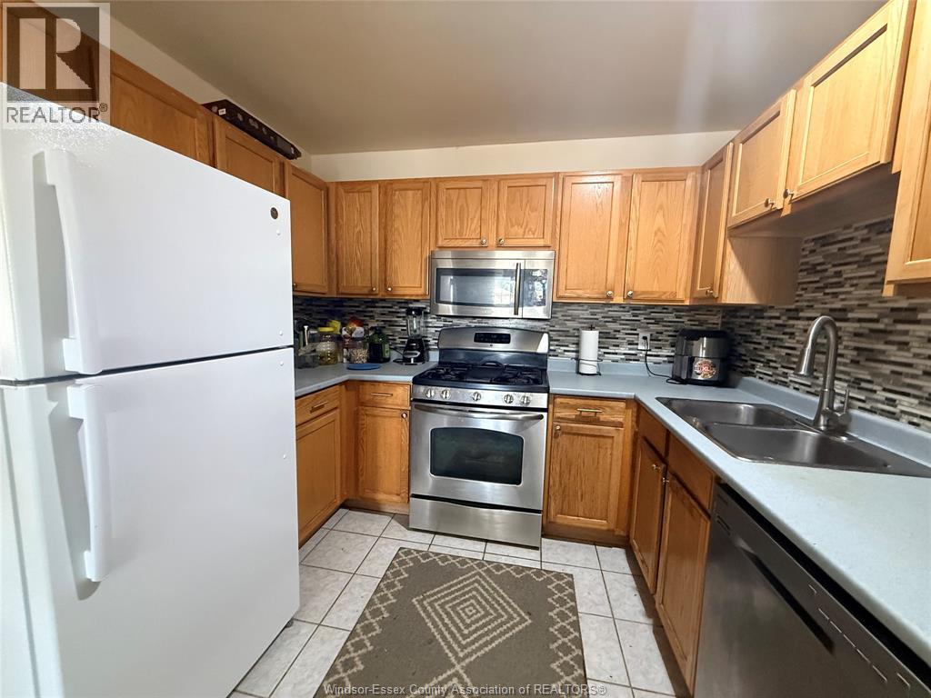 2680 Teedie, Windsor, Ontario  N8R 2K5 - Photo 3 - 26014577
