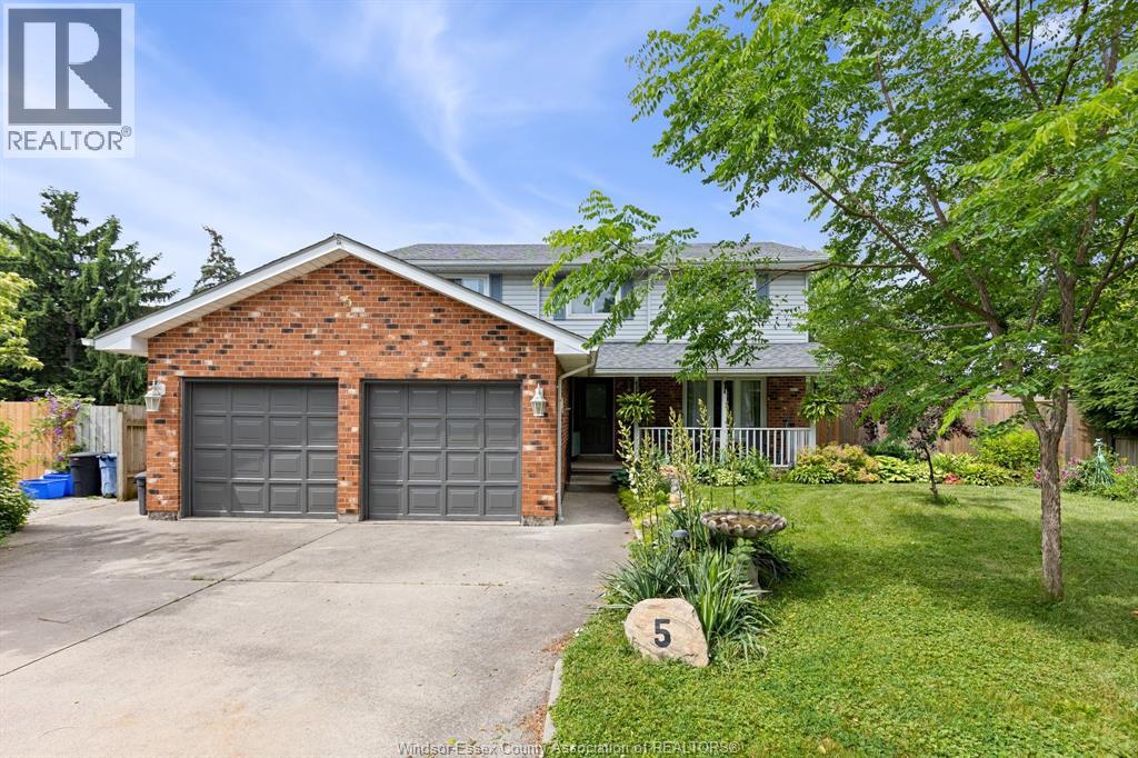 5 Atlantic Court, Amherstburg, Ontario  N9V 3P5 - Photo 1 - 26014606