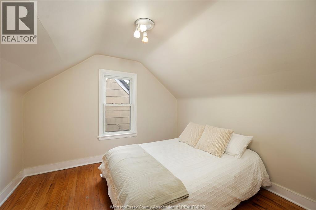 1527 Benjamin Avenue, Windsor, Ontario  N8X 4N3 - Photo 16 - 26014610