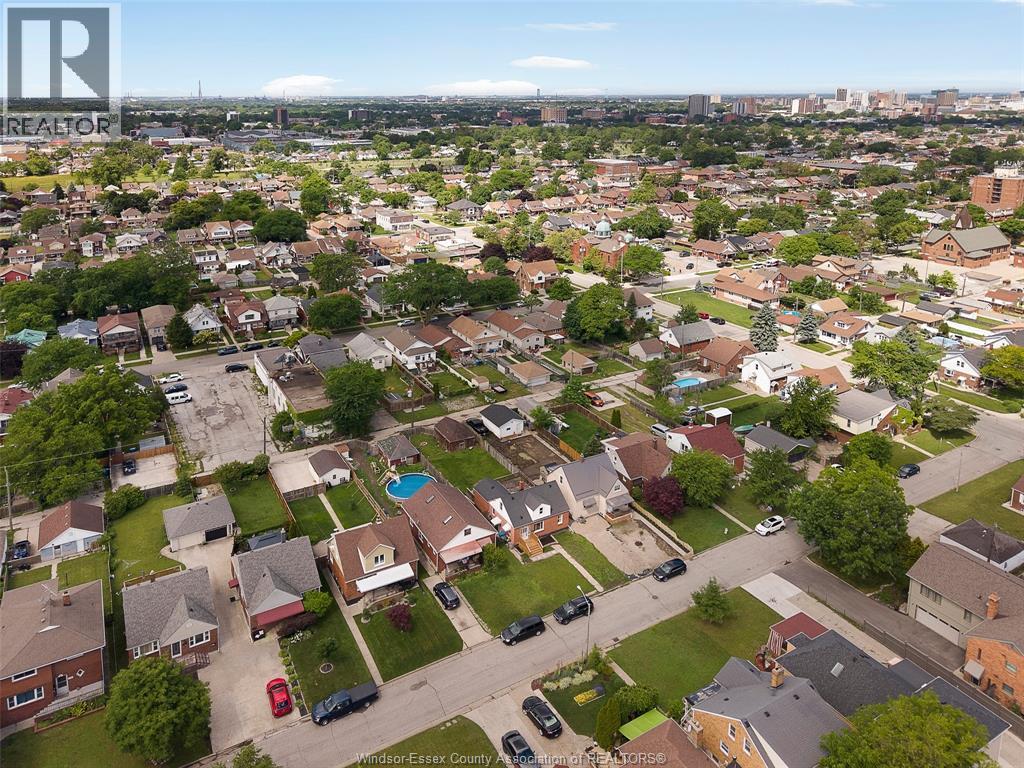 1527 Benjamin Avenue, Windsor, Ontario  N8X 4N3 - Photo 21 - 26014610