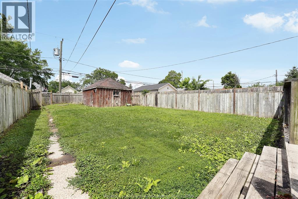 1527 Benjamin Avenue, Windsor, Ontario  N8X 4N3 - Photo 27 - 26014610