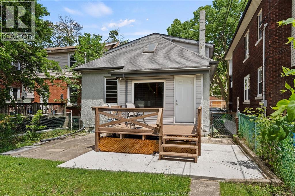 537 Mcewan Avenue, Windsor, Ontario  N9B 2E7 - Photo 27 - 26014649