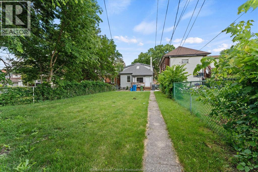 537 Mcewan Avenue, Windsor, Ontario  N9B 2E7 - Photo 28 - 26014649