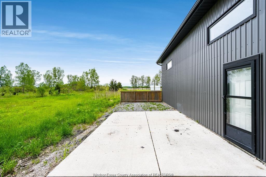 2110 Deer Run Road, Leamington, Ontario  N8H 3V7 - Photo 31 - 26014657