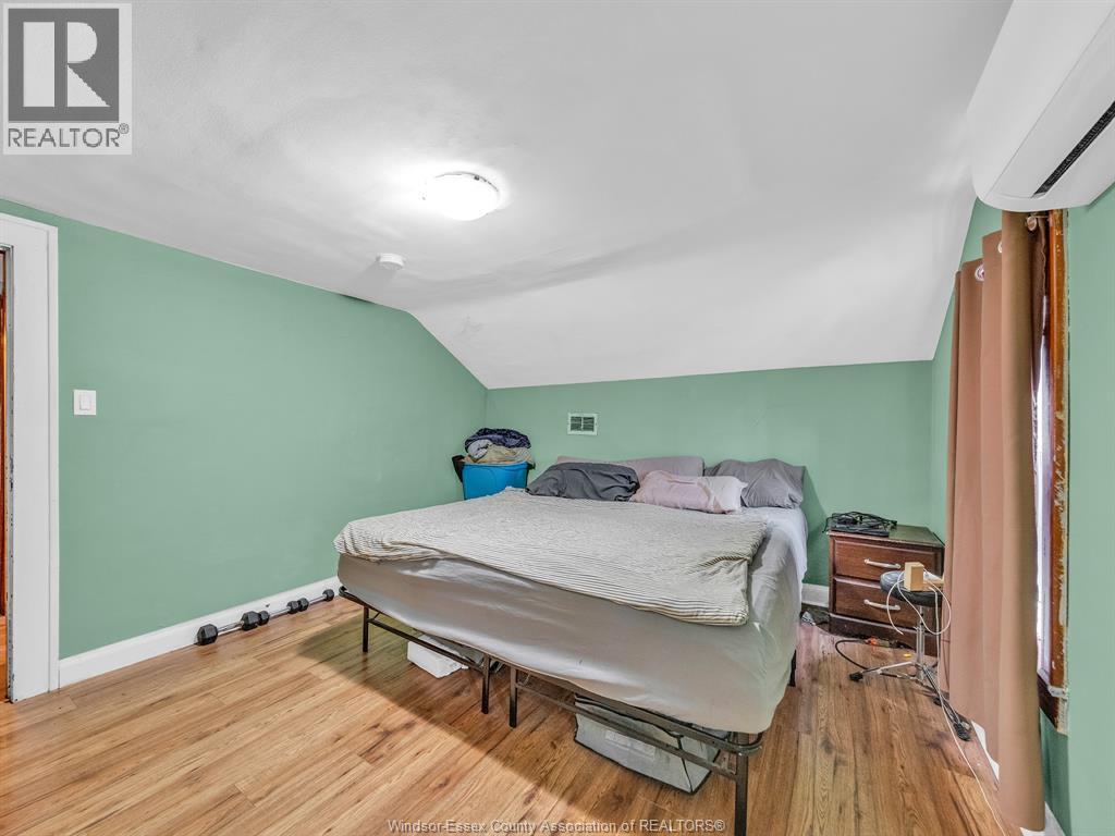2724 Pillette Road, Windsor, Ontario  N8T 1R1 - Photo 12 - 26014567