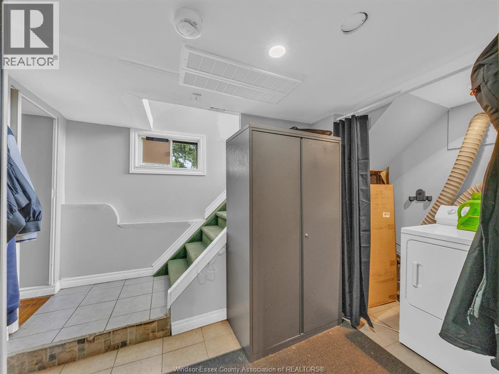 2724 Pillette Road, Windsor, Ontario  N8T 1R1 - Photo 15 - 26014567