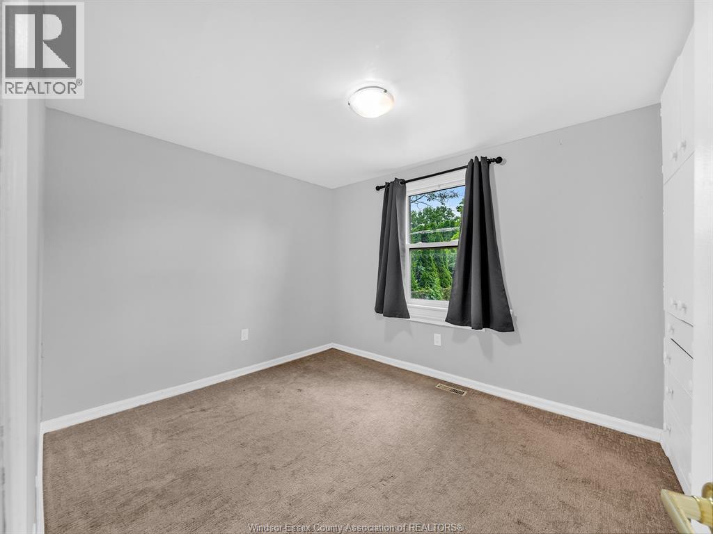 2724 Pillette Road, Windsor, Ontario  N8T 1R1 - Photo 40 - 26014567