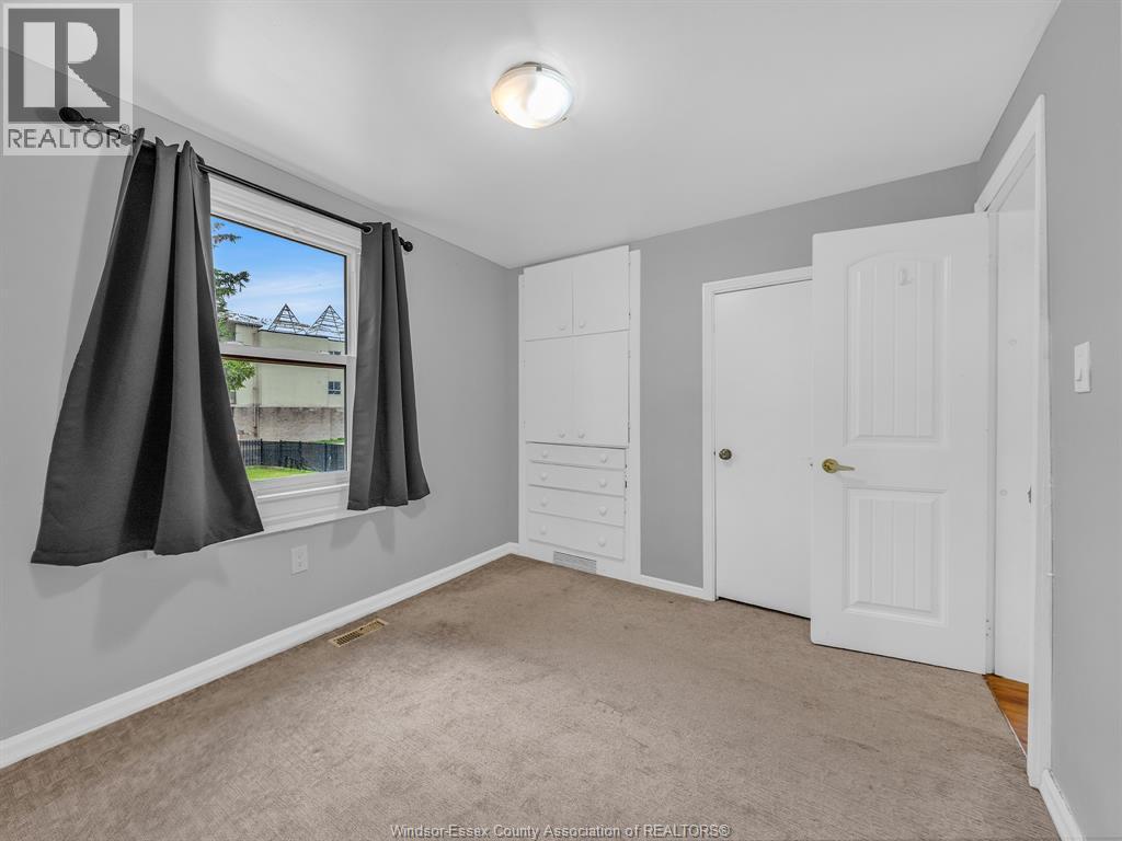 2724 Pillette Road, Windsor, Ontario  N8T 1R1 - Photo 41 - 26014567