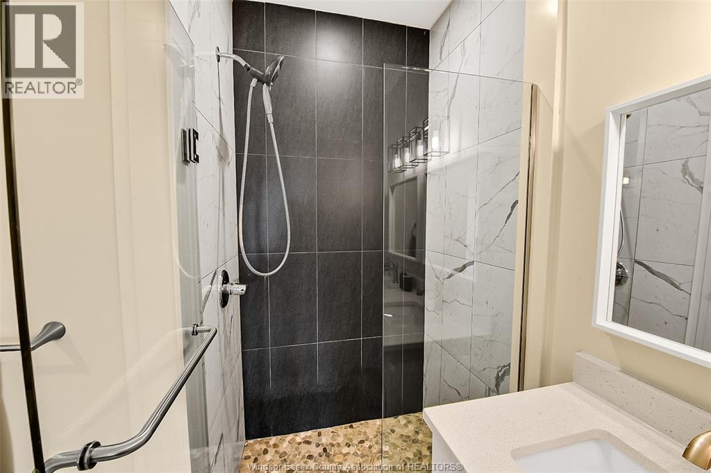955 Walker Road, Windsor, Ontario  N8Y 2N6 - Photo 19 - 26014654