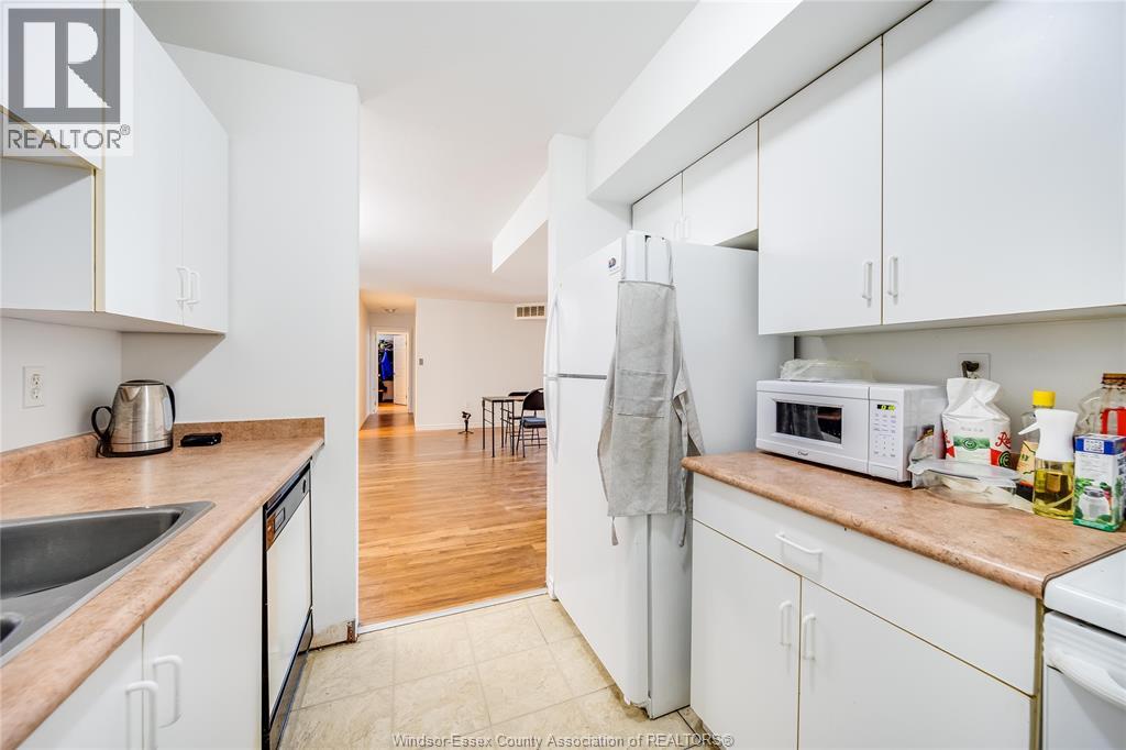 3000 Sandwich Street Unit# 414, Windsor, Ontario  N9C 4G3 - Photo 16 - 26014306
