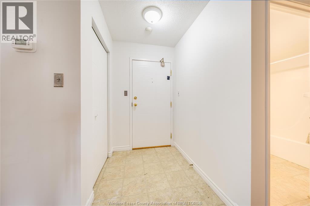 3000 Sandwich Street Unit# 414, Windsor, Ontario  N9C 4G3 - Photo 23 - 26014306