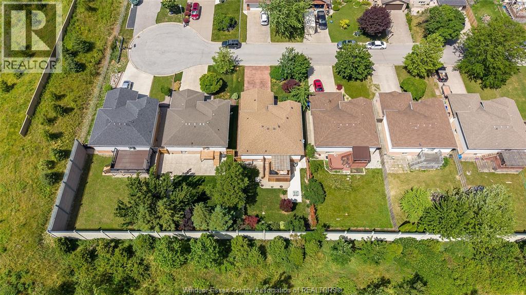 647 Alpenrose Court, Windsor, Ontario  N9G 2X7 - Photo 49 - 26013345