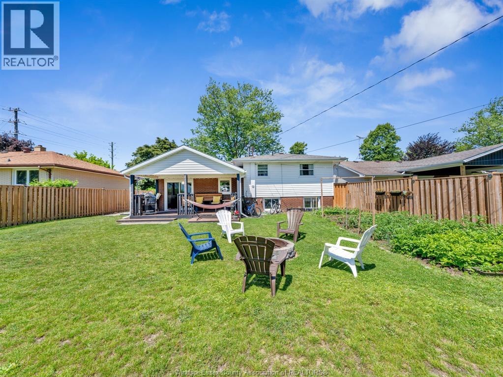 1828 Service Road, Kingsville, Ontario  N0P 2G0 - Photo 39 - 26014753