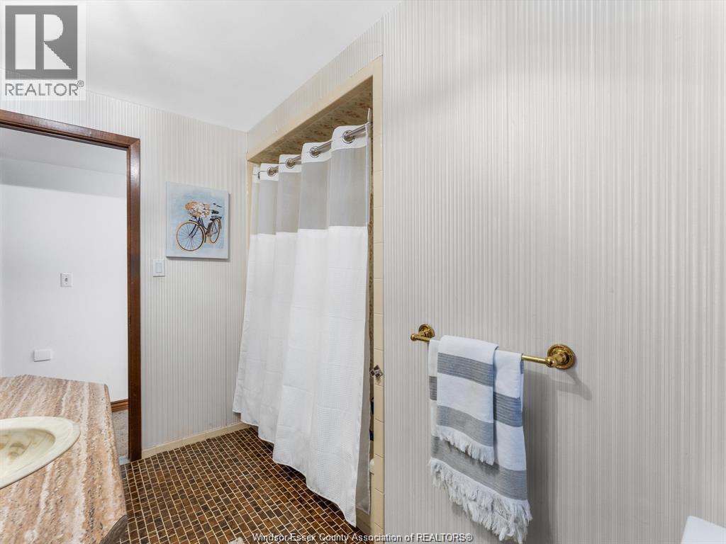 224 West Pike Creek, Lakeshore, Ontario  N8N 2L9 - Photo 24 - 26014766