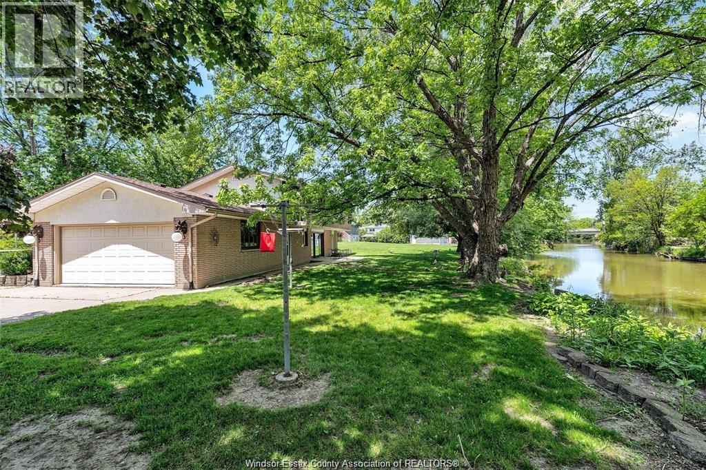 224 West Pike Creek, Lakeshore, Ontario  N8N 2L9 - Photo 37 - 26014766