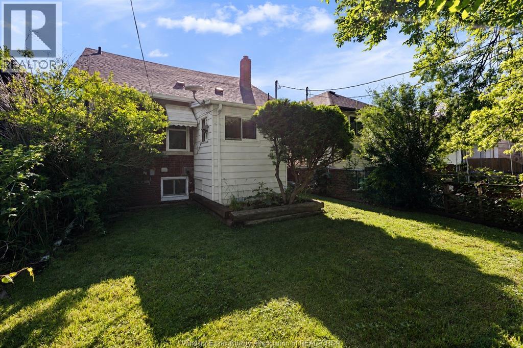 703 Randolph, Windsor, Ontario  N9B 2T7 - Photo 14 - 26014760