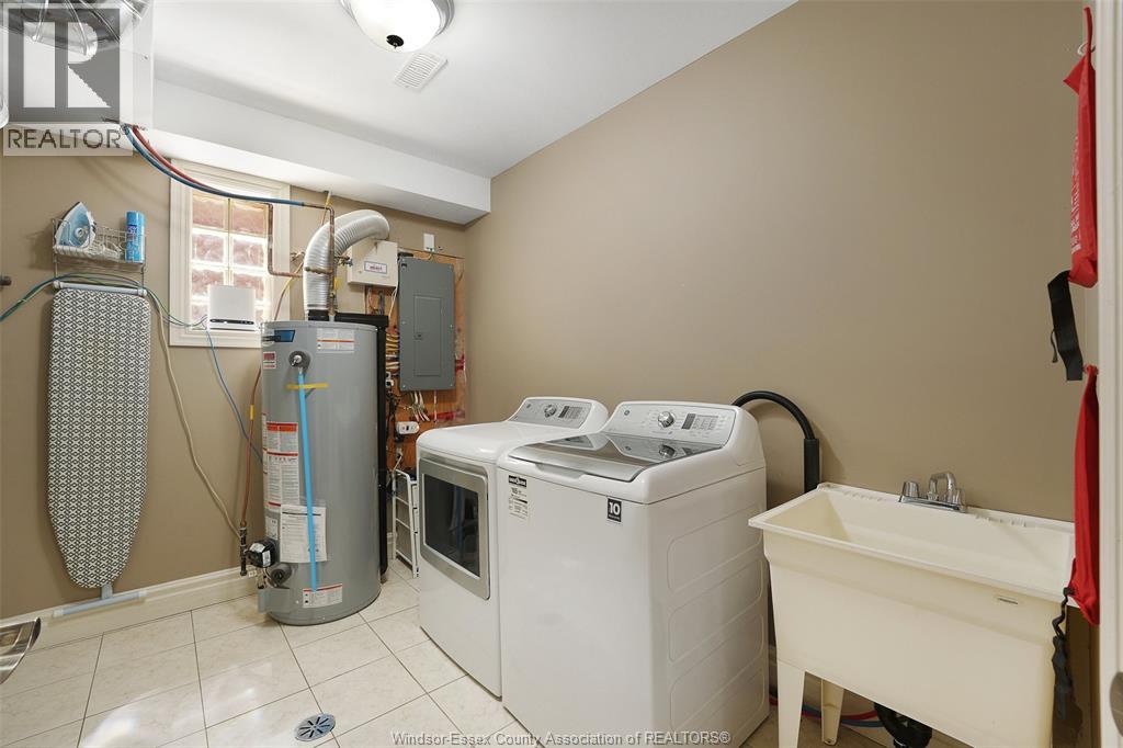 3998 Cosenza Street, Windsor, Ontario  N9G 0A5 - Photo 26 - 26014745