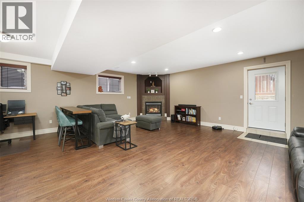 3998 Cosenza Street, Windsor, Ontario  N9G 0A5 - Photo 32 - 26014745