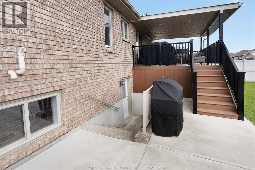 3998 Cosenza Street, Windsor, Ontario  N9G 0A5 - Photo 35 - 26014745