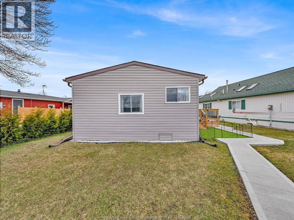25 Parkside Drive, Mcgregor, Ontario  N0R 1J0 - Photo 26 - 26014755