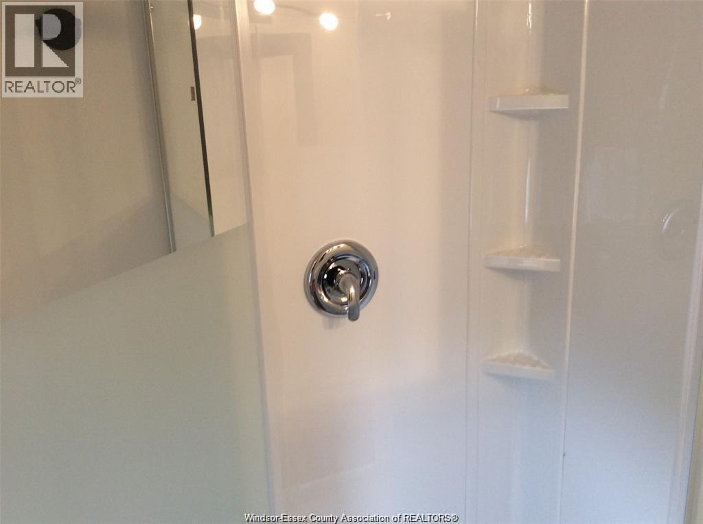 1909 Arthur Road Unit# Upper, Windsor, Ontario  N8W 4V5 - Photo 6 - 26014831