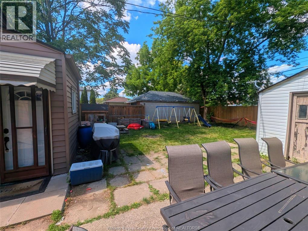 1958 Tourangeau Road, Windsor, Ontario  N8W 4N3 - Photo 10 - 26014720
