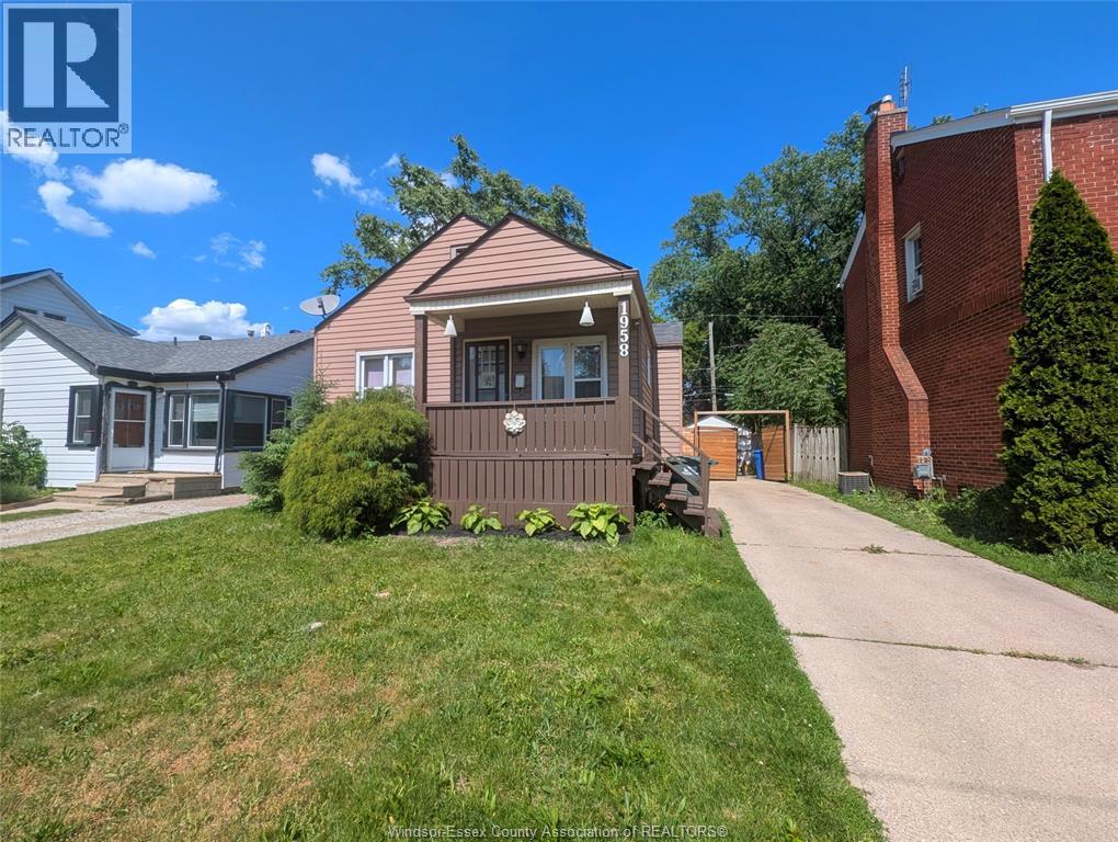 1958 Tourangeau Road, Windsor, Ontario  N8W 4N3 - Photo 3 - 26014720