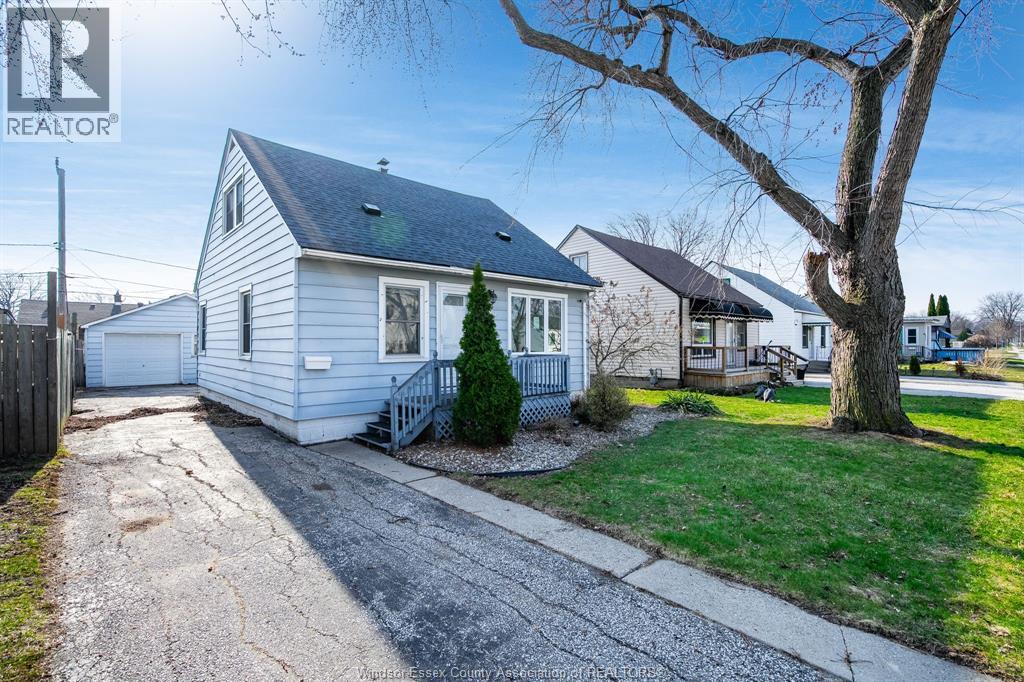 3759 Whitney, Windsor, Ontario