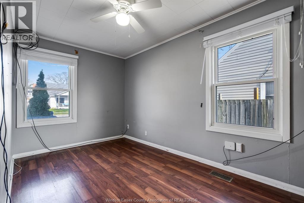 3759 Whitney, Windsor, Ontario  N9C 2C5 - Photo 13 - 26014849