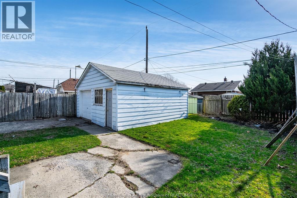 3759 Whitney, Windsor, Ontario  N9C 2C5 - Photo 29 - 26014849