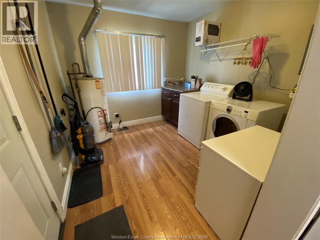 366 Bridge, Windsor, Ontario  N9B 2M4 - Photo 16 - 26014887