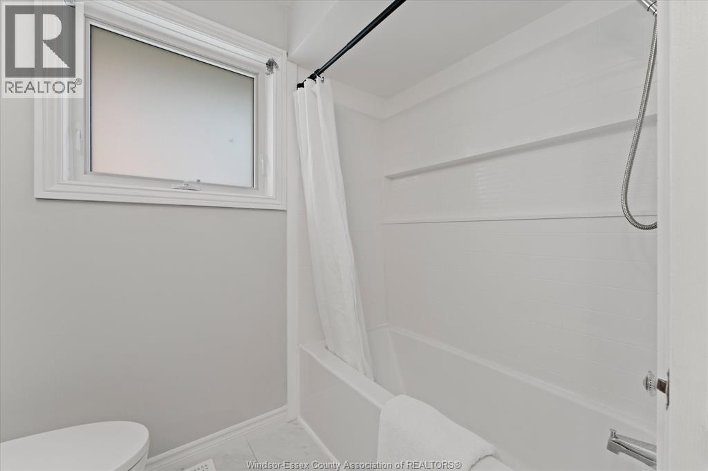 2689 Buttery Street, Windsor, Ontario  N9E 4L7 - Photo 22 - 26014886