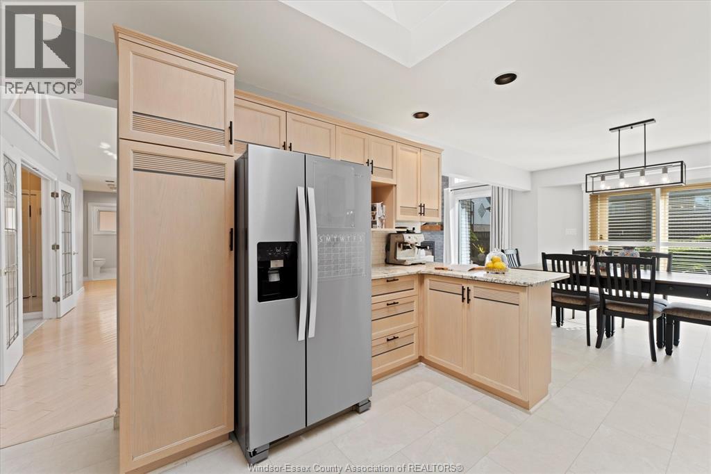 2689 Buttery Street, Windsor, Ontario  N9E 4L7 - Photo 9 - 26014886