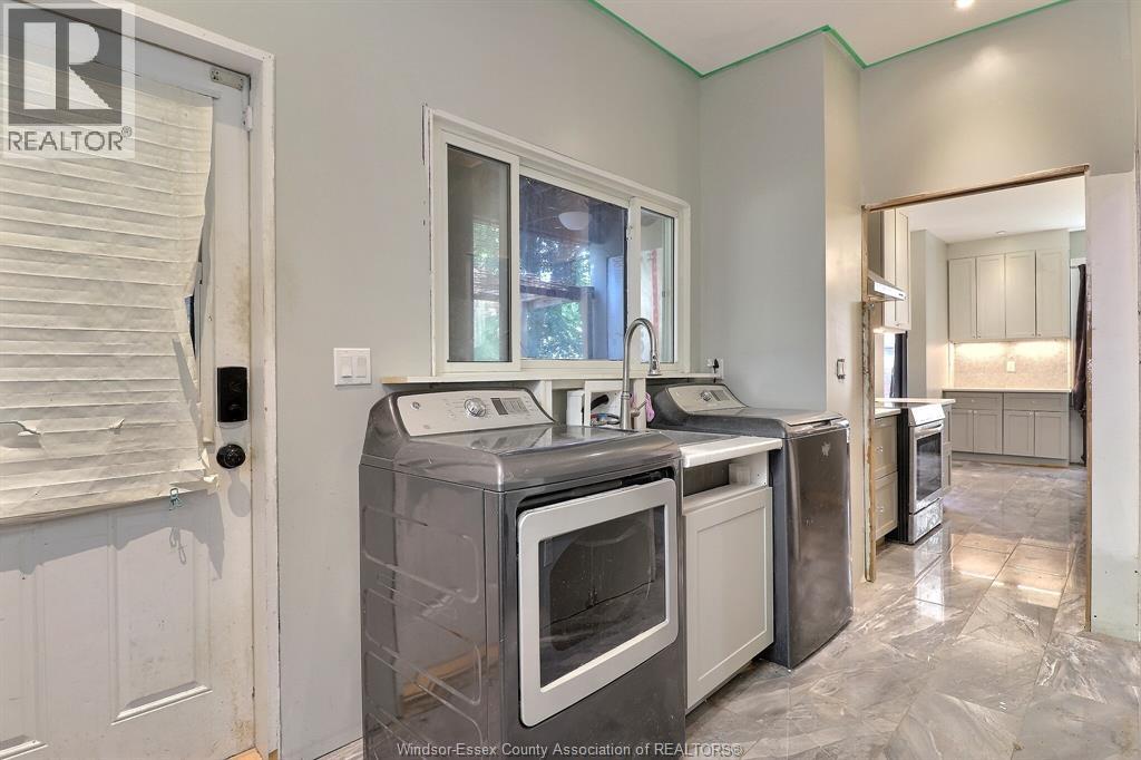 956 Victoria, Windsor, Ontario  N9A 4N4 - Photo 17 - 26014833