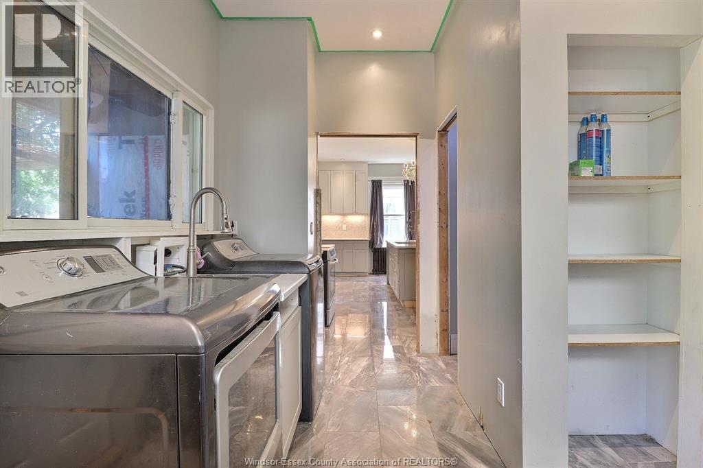 956 Victoria, Windsor, Ontario  N9A 4N4 - Photo 18 - 26014833