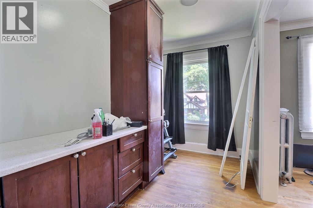 956 Victoria, Windsor, Ontario  N9A 4N4 - Photo 33 - 26014833