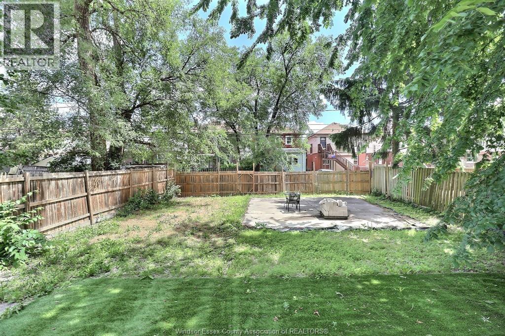 956 Victoria, Windsor, Ontario  N9A 4N4 - Photo 41 - 26014833