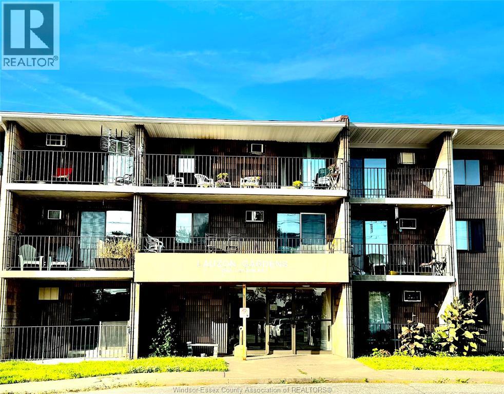 2565 LAUZON ROAD Unit# 101, Windsor, Ontario