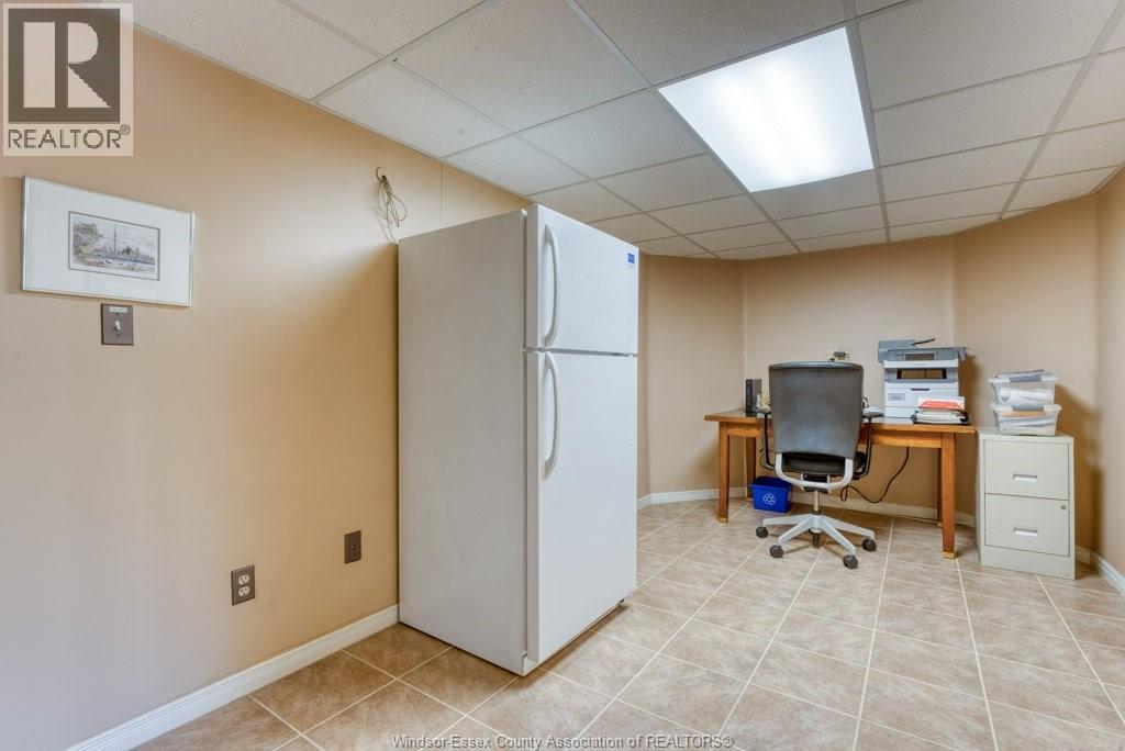 3898 Northway Avenue, Windsor, Ontario  N9G 2P9 - Photo 31 - 26014901