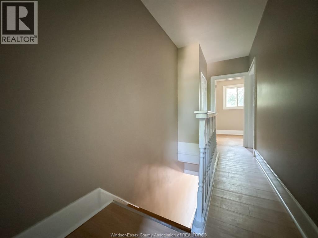 3458 Harris, Windsor, Ontario  N9C 1N5 - Photo 9 - 26014805