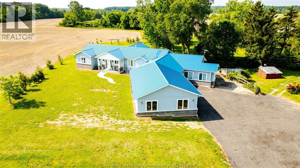 1377 County Rd 20 West, Kingsville, Ontario  N9Y 2E6 - Photo 1 - 26014918