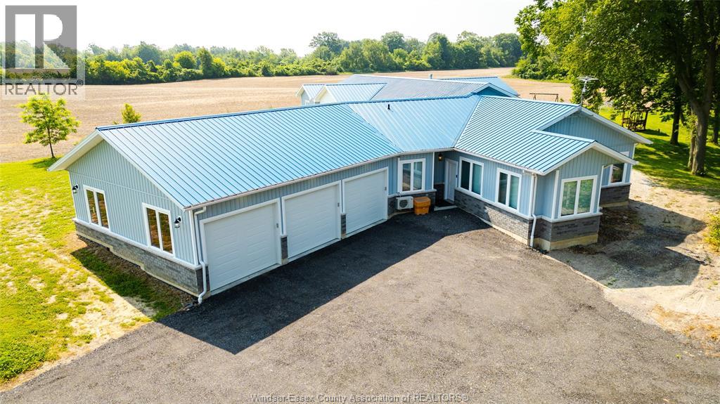 1377 County Rd 20 West, Kingsville, Ontario  N9Y 2E6 - Photo 2 - 26014918