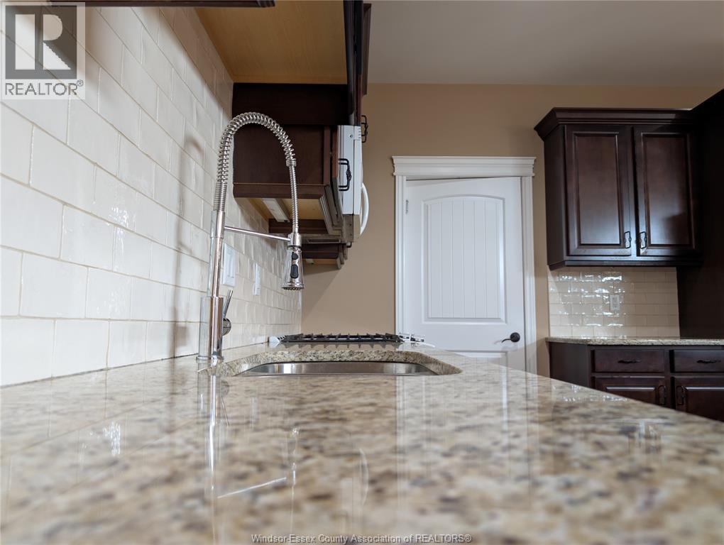 1377 County Rd 20 West, Kingsville, Ontario  N9Y 2E6 - Photo 38 - 26014918