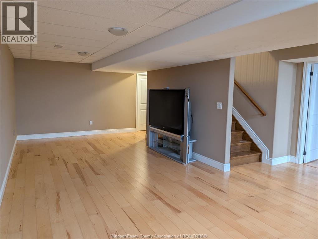 1377 County Rd 20 West, Kingsville, Ontario  N9Y 2E6 - Photo 12 - 26014916