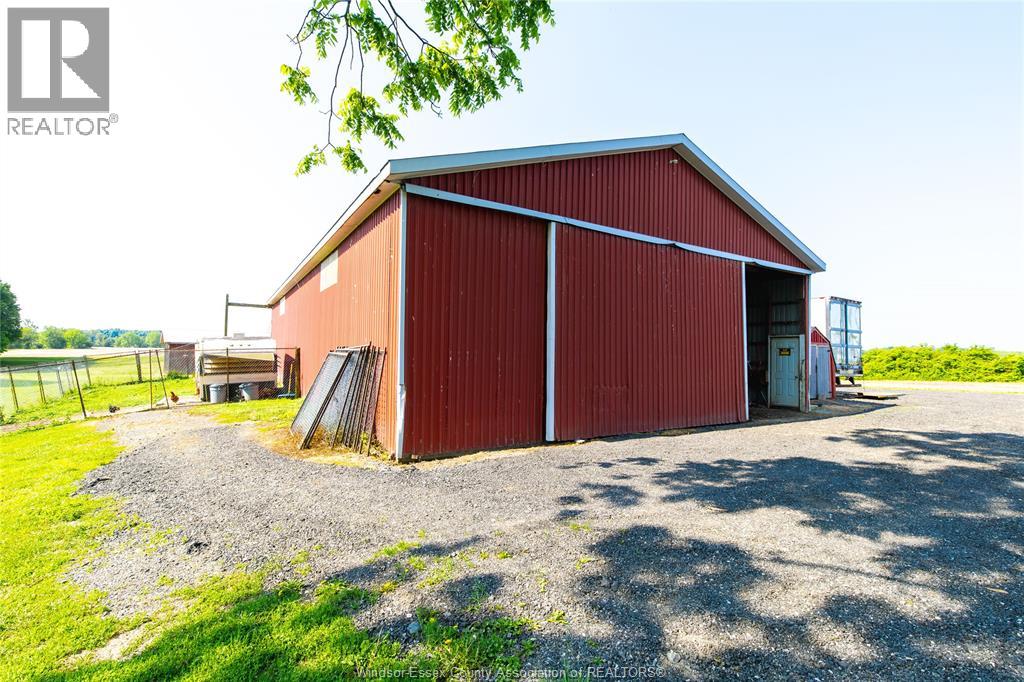 1377 County Rd 20 West, Kingsville, Ontario  N9Y 2E6 - Photo 38 - 26014916