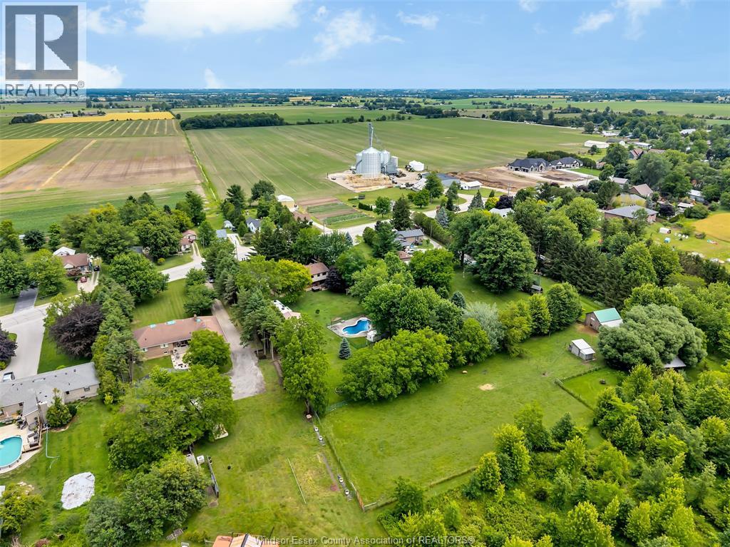 425 County Rd 34 West, Kingsville, Ontario  N8M 2X5 - Photo 46 - 26014941