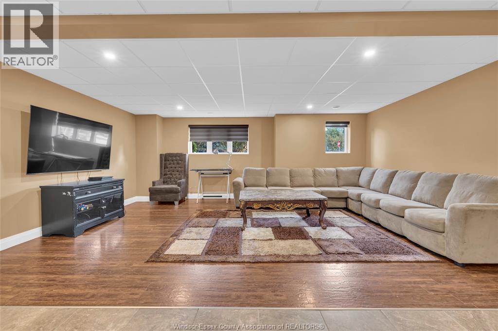 498 Sacred Heart Drive, Lasalle, Ontario  N9J 0A6 - Photo 33 - 26014967