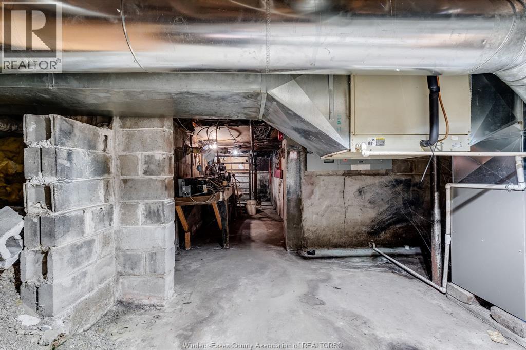 2330-2334 Mcdougall, Windsor, Ontario  N8X 3N4 - Photo 47 - 26014969