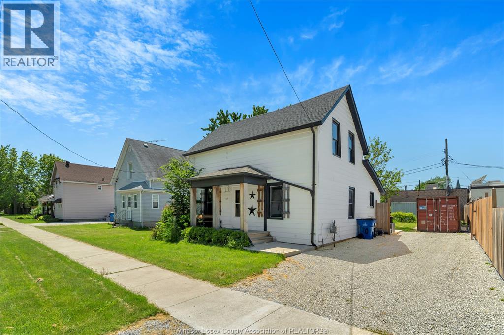 10 Cathcart, Tilbury, Ontario  N0P 2L0 - Photo 2 - 26014955