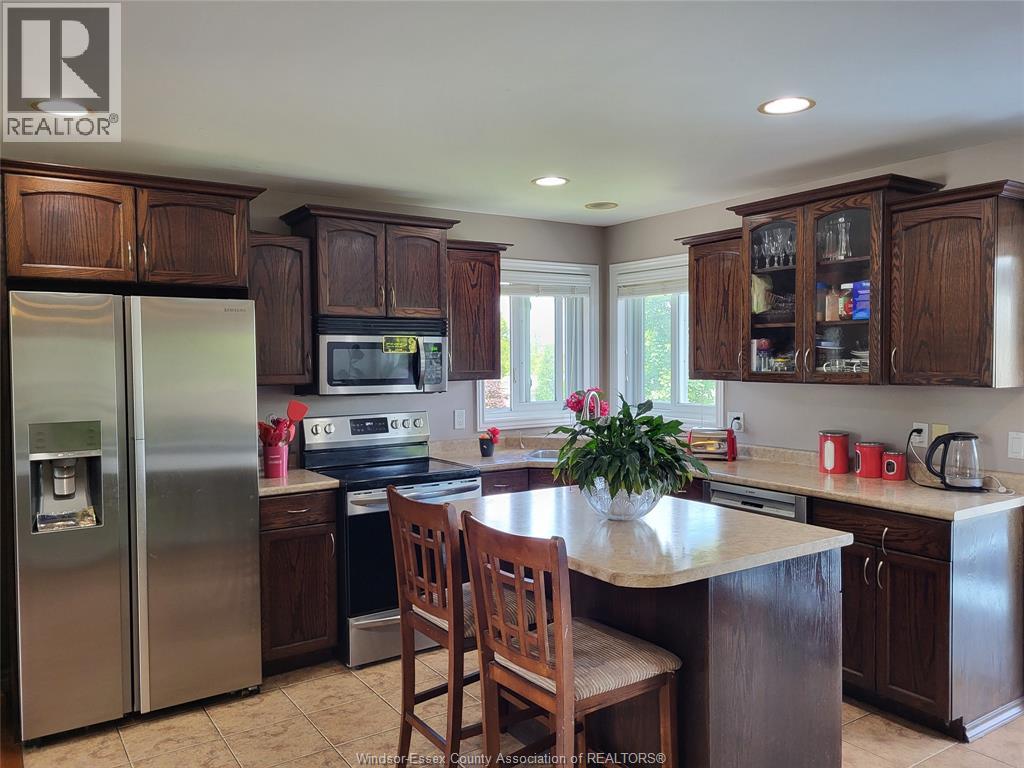 340 White Crescent, Amherstburg, Ontario  N9V 4C7 - Photo 11 - 26014919